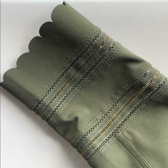 FP Movement Genesis High Waisted Crop Leggings - Picture 5 of 8